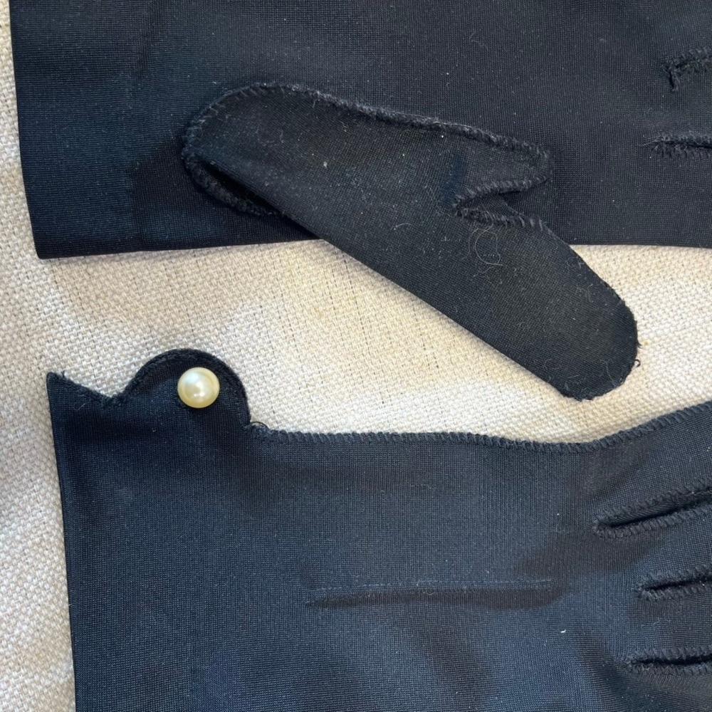 Vintage Women Nylon Dress Gloves Bundle Brown Scalloped Black Pearl Button 7.5 - Picture 8 of 8